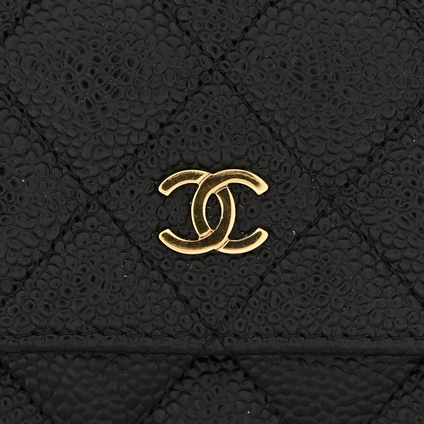 Caviar Quilted Wallet on Chain WOC Black