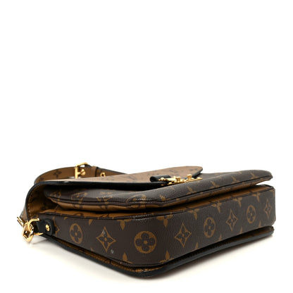 Reverse Monogram Pochette Metis
