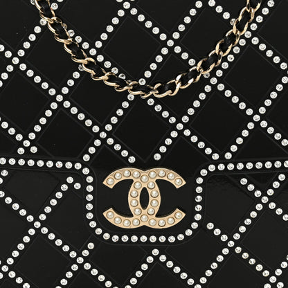 Plexiglass Crystal Quilted Minaudiere Clutch Black White