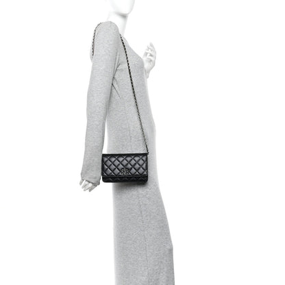 Lambskin Quilted Enamel CC Wallet On Chain WOC Black