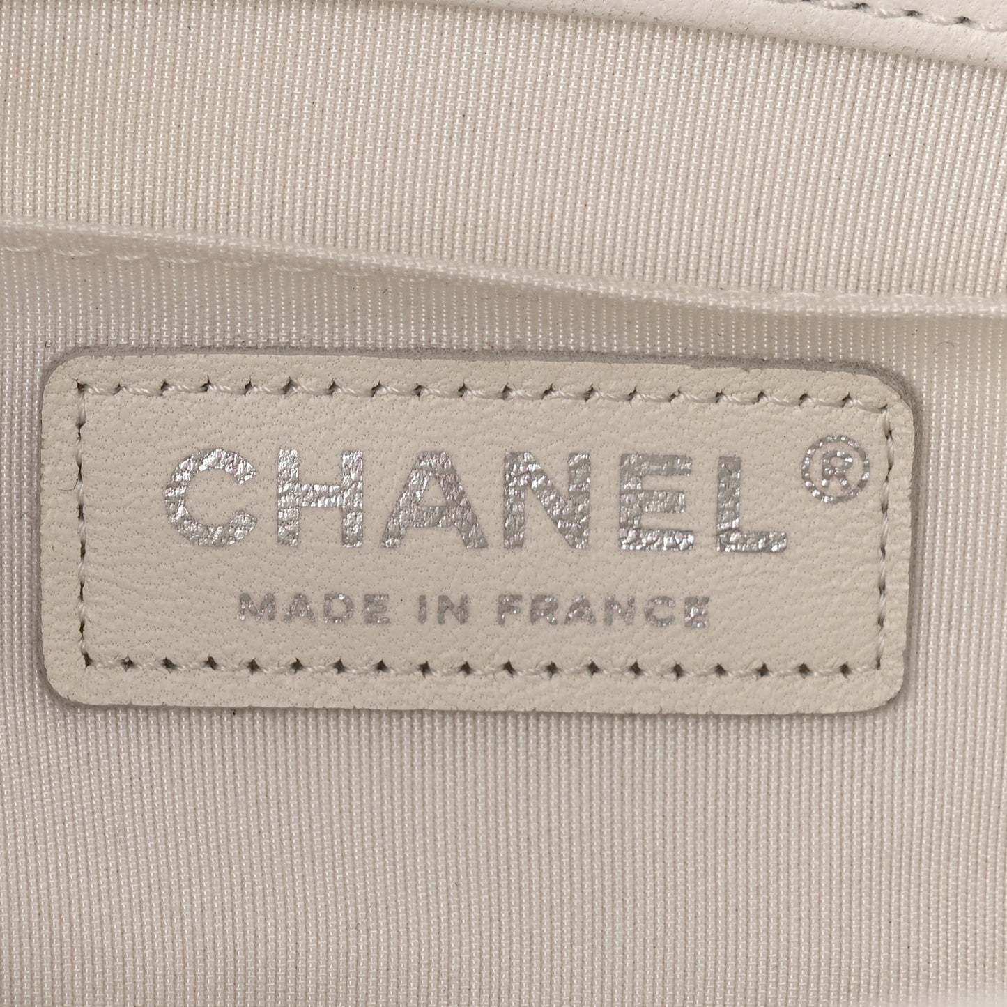 Lambskin Iridescent PVC Chevron Quilted Medium Boy Flap White Silver