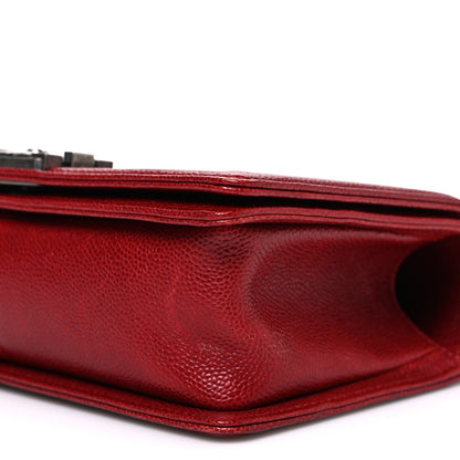 Caviar Quilted Medium Boy Flap Red