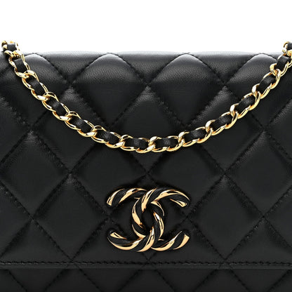 Lambskin Quilted Twisted CC Wallet On Chain WOC Black