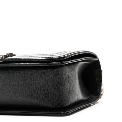 Caviar Quilted Medium Boy Flap Black