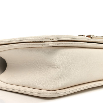 Caviar Quilted Medium Boy Flap White