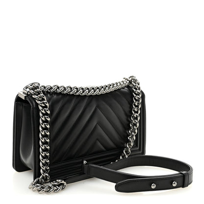 Lambskin Chevron Quilted Medium Boy Flap Black