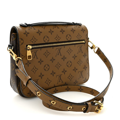 Reverse Monogram Pochette Metis