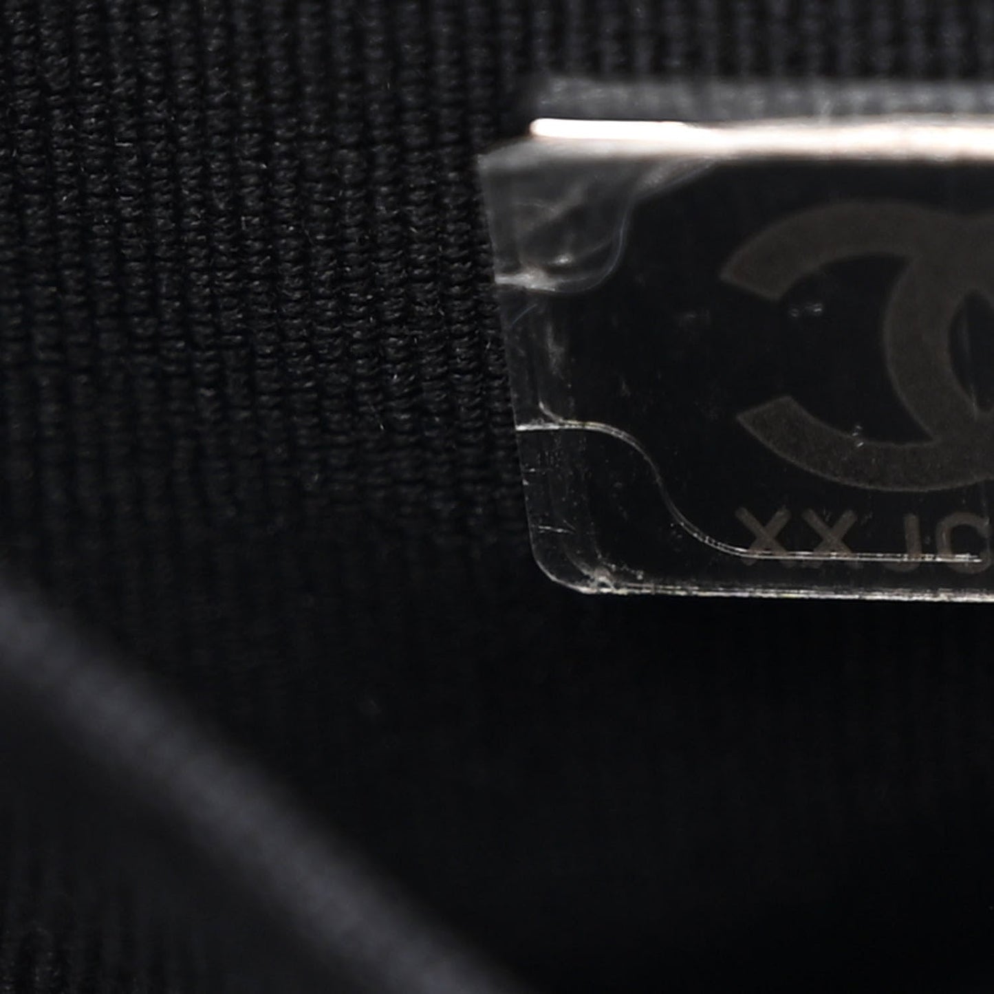 Caviar Quilted New Medium Boy Flap Black