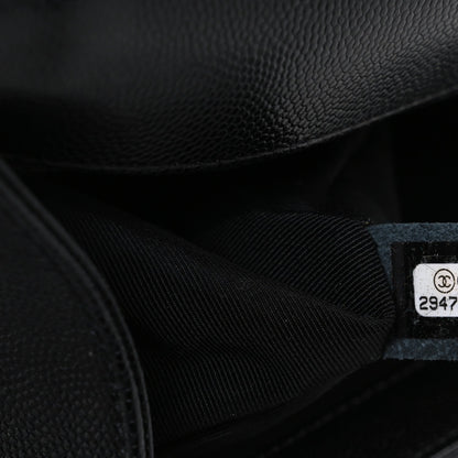 Caviar Quilted Medium Boy Flap Black