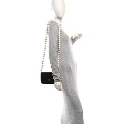 Calfskin Quilted Maxi Pearl Wallet On Chain WOC Black