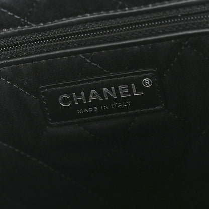 Shiny Calfskin Quilted Chanel 22 Black