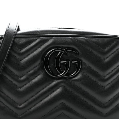 Calfskin Matelasse Monochrome Small GG Marmont Chain Shoulder Bag Black