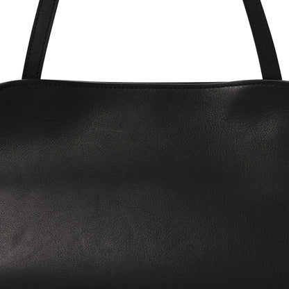 Smooth Calfskin Peggy Bag Black
