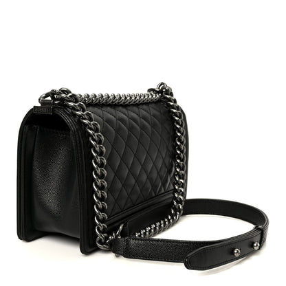 Caviar Quilted Medium Boy Flap Black